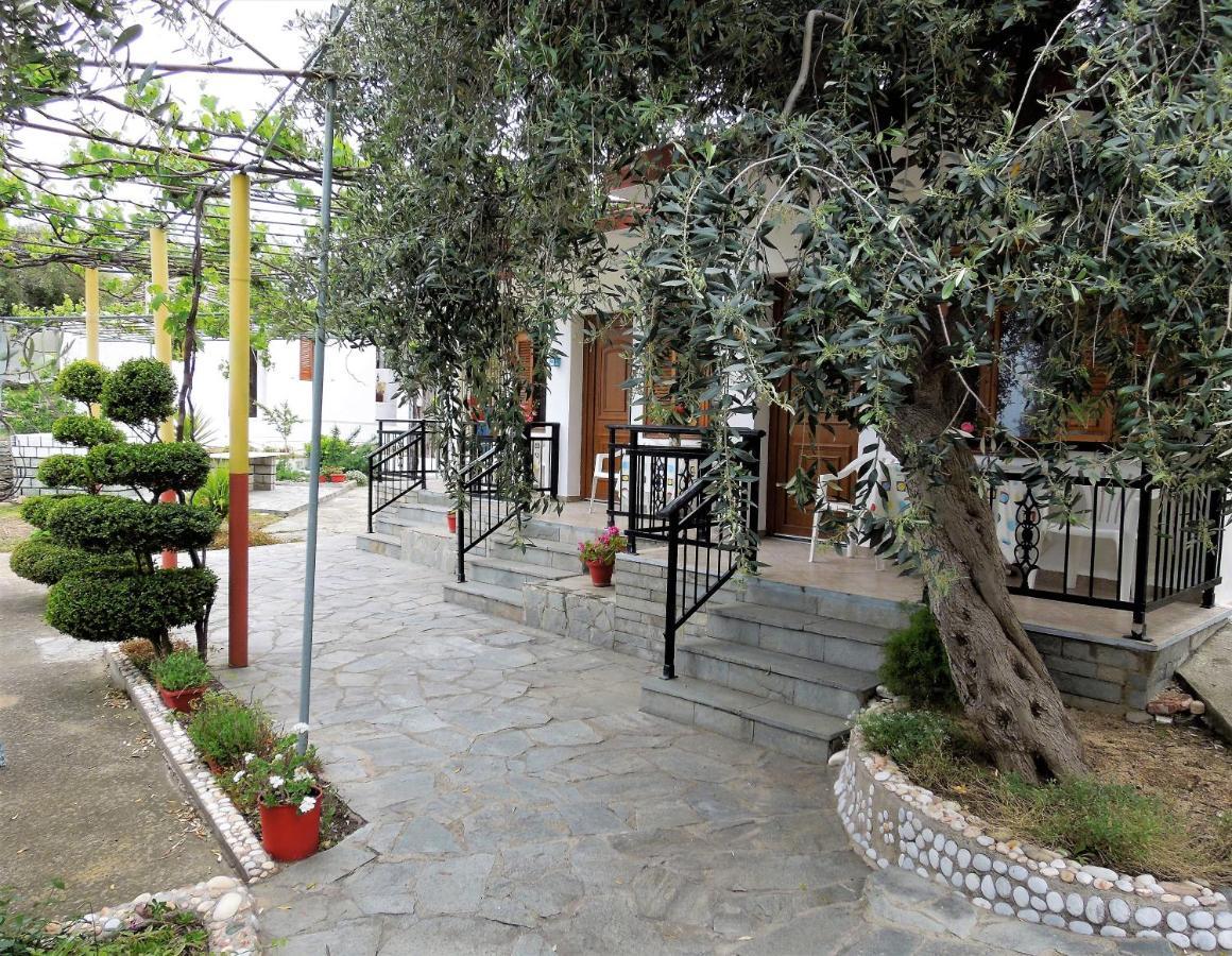 Studio Zoi Vila Alikí Exterior foto
